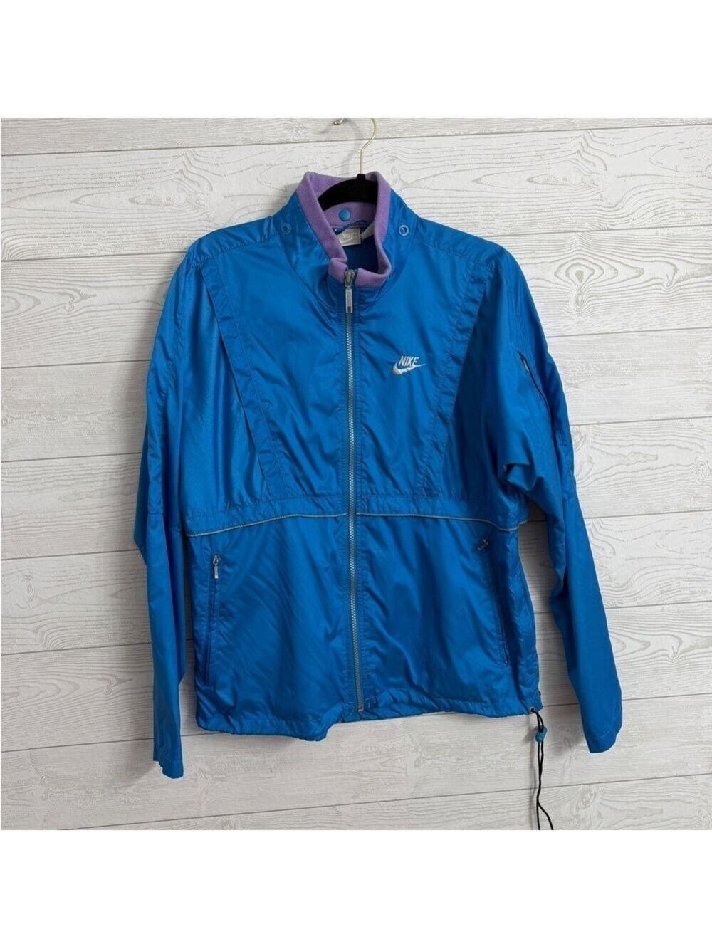 Nike Women’s Blue & Lavender Windbreaker Jacket. Size L